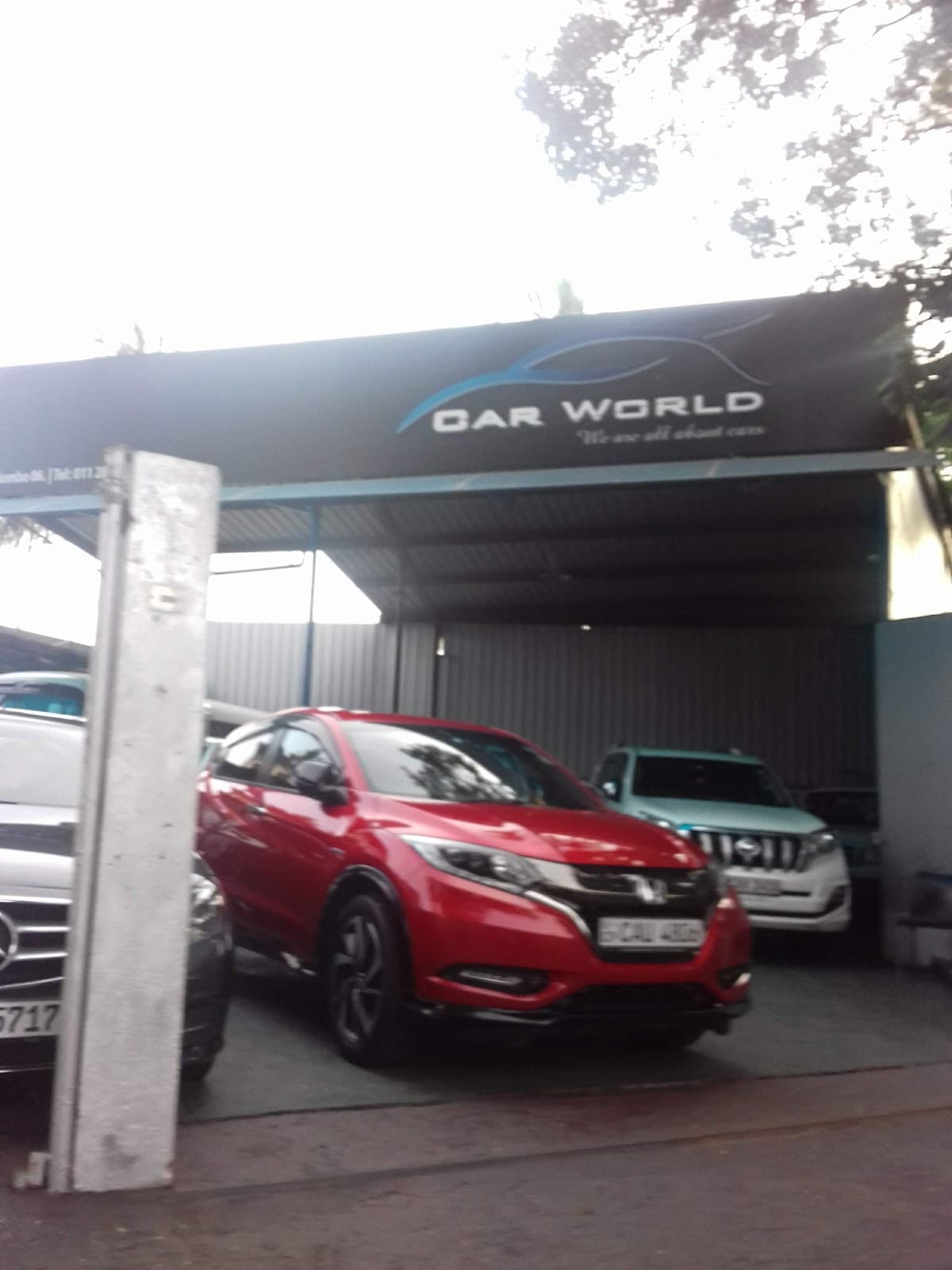 CAR WORLD
