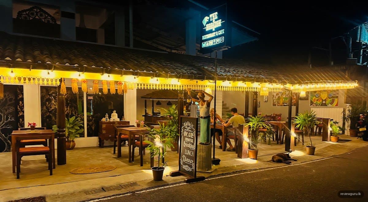Horizon restaurant and bar hikkaduwa