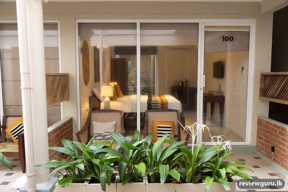 Neevana Hotel Hikkaduwa