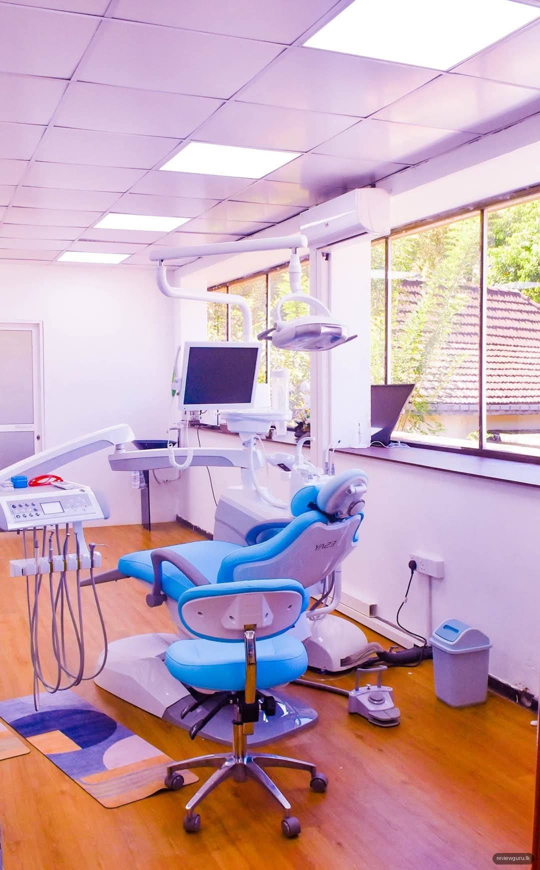 SMILE HUB PREMIUM DENTAL CARE