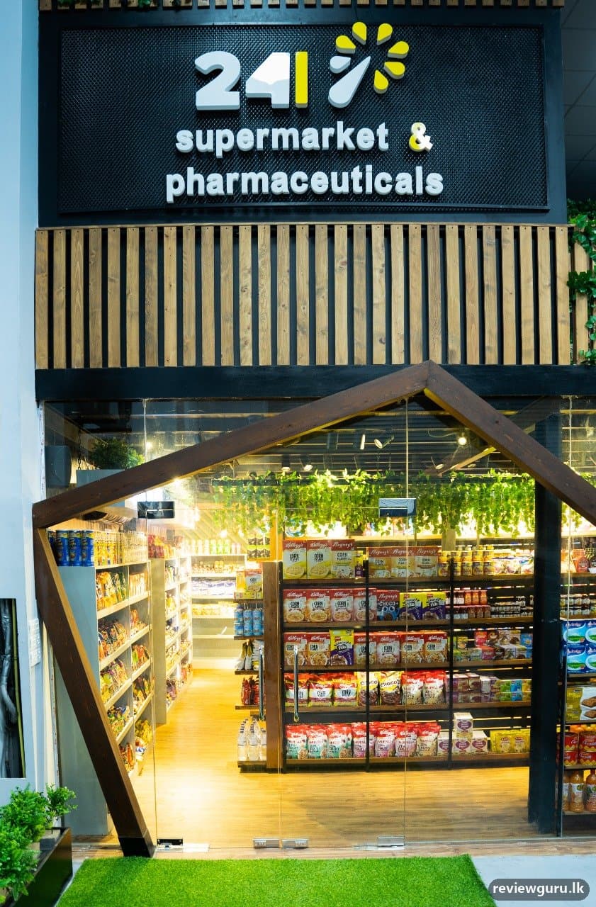 24/7 Supermarket & Pharmacy