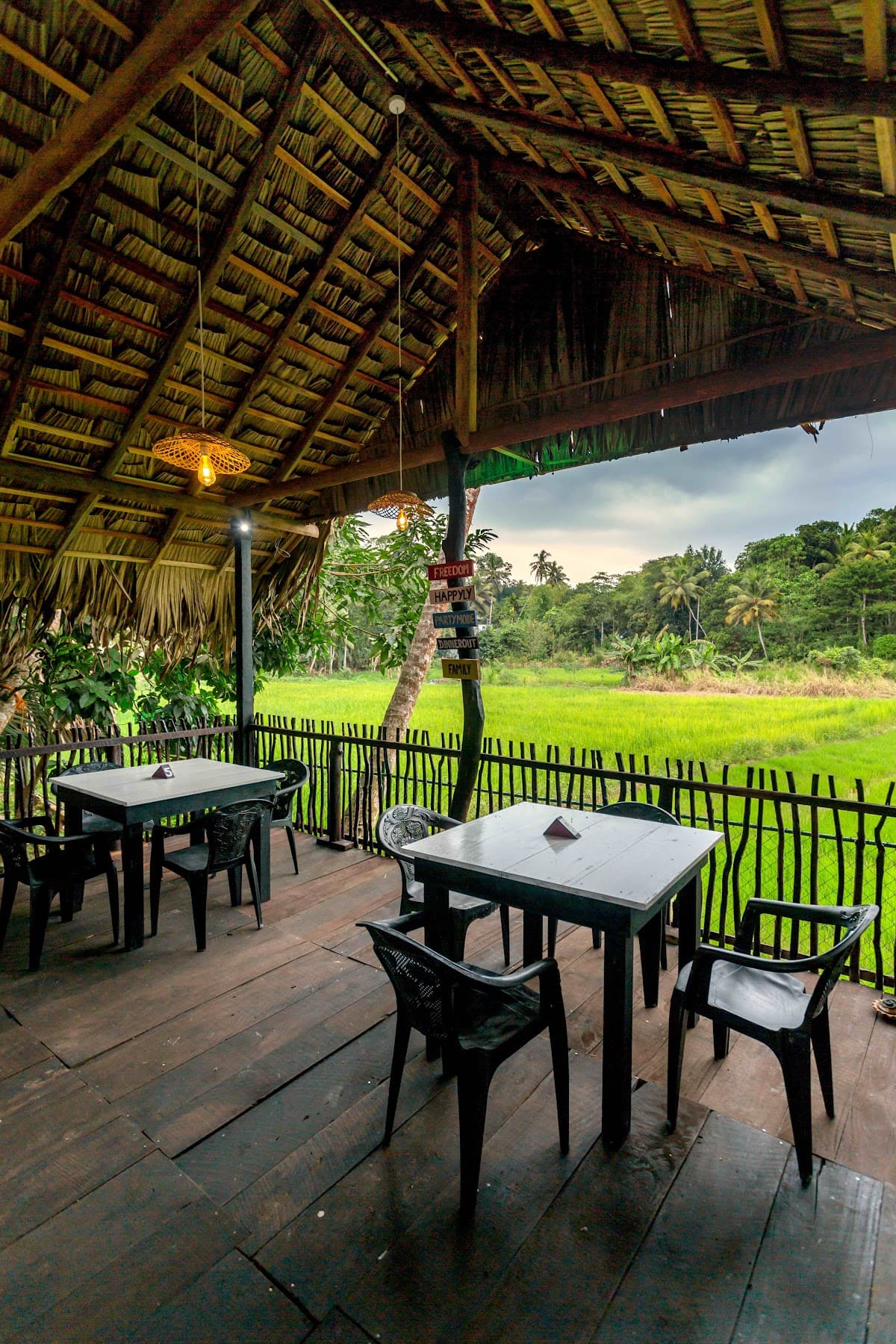 Kumbuka family restaurant