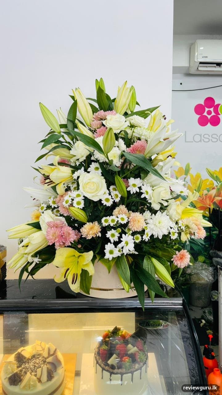 Lassana Flora