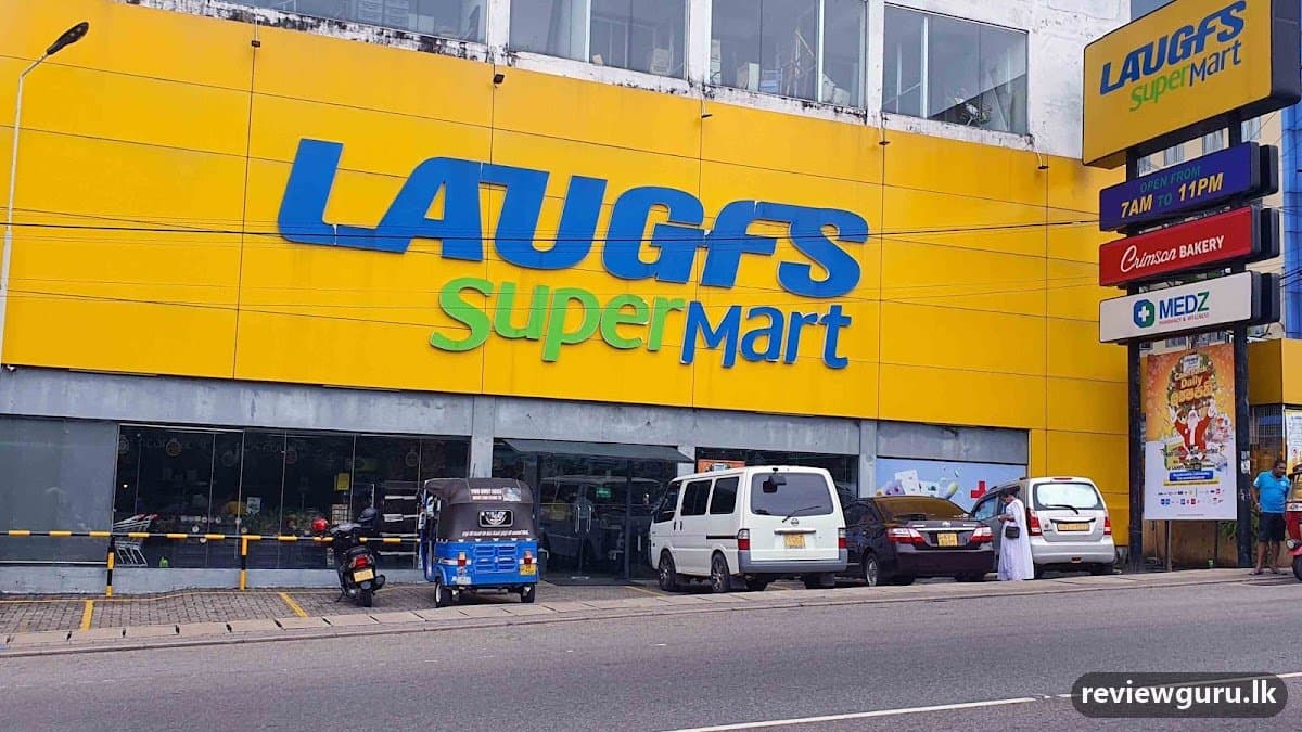 LAUGFS SuperMart - Pita Kotte