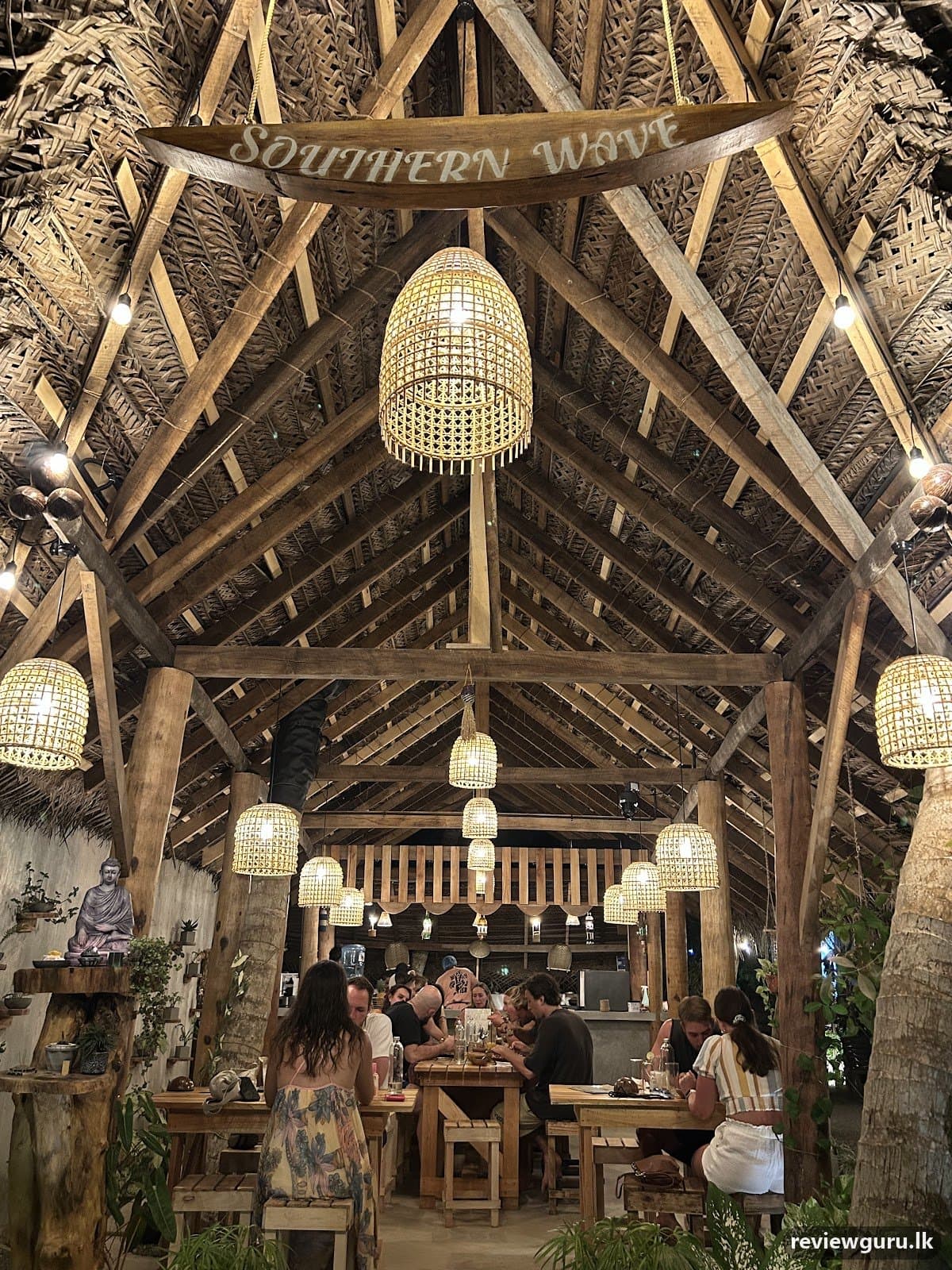 Southern Wave Restaurant