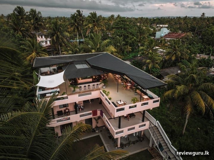 Spindrift Hostel - Madiha