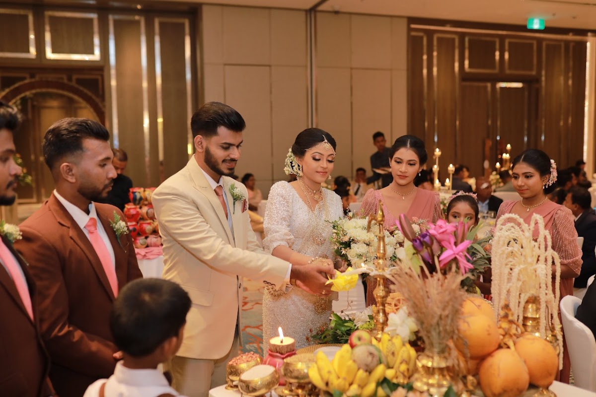 Ahalepola Weddings-Traditional Sri Lankan Wedding Services