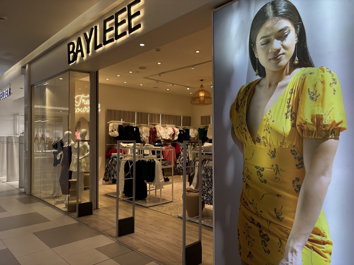 BAYLEEE at Colombo City Center