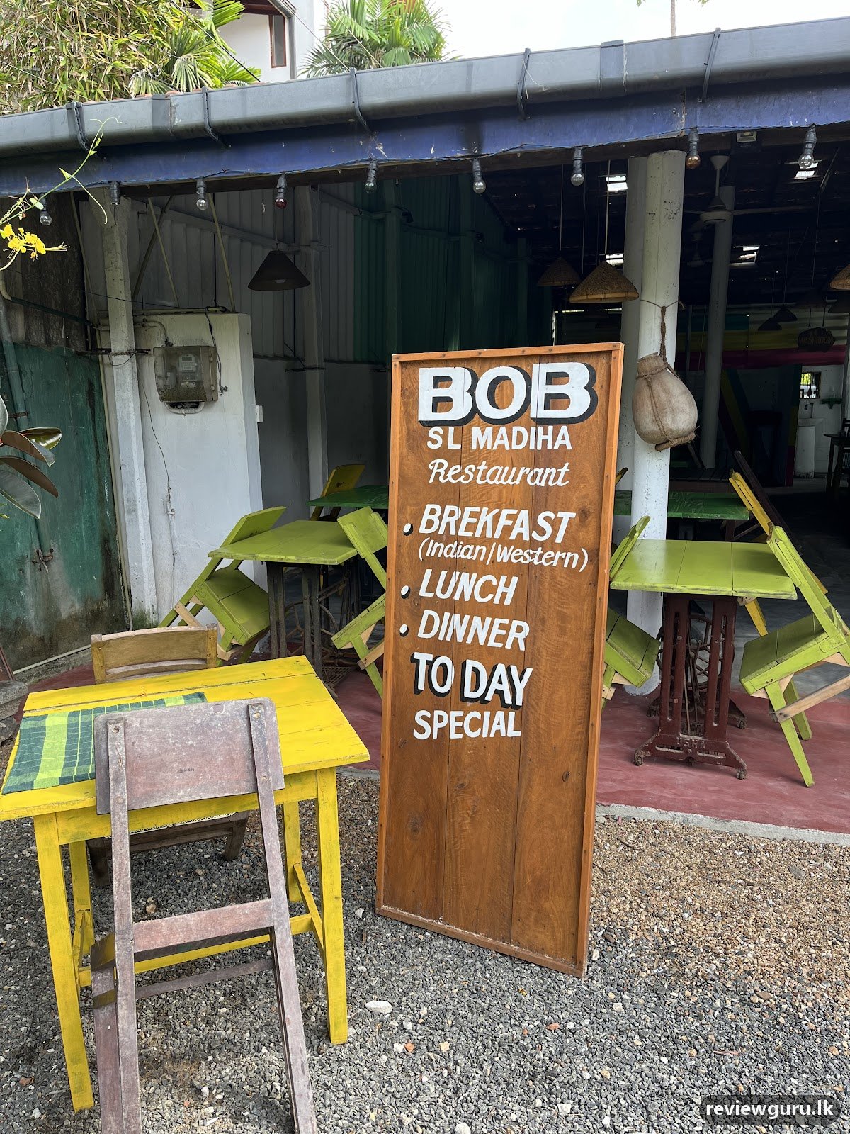 BOB SL Restaurant Madiha