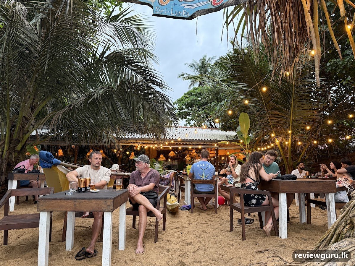 Bunga Bunga Beach Mirissa