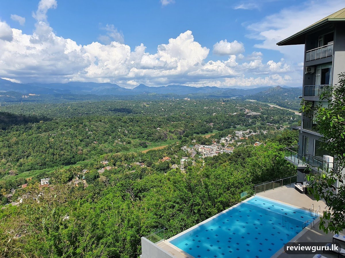 Ceyloni Panorama Resort