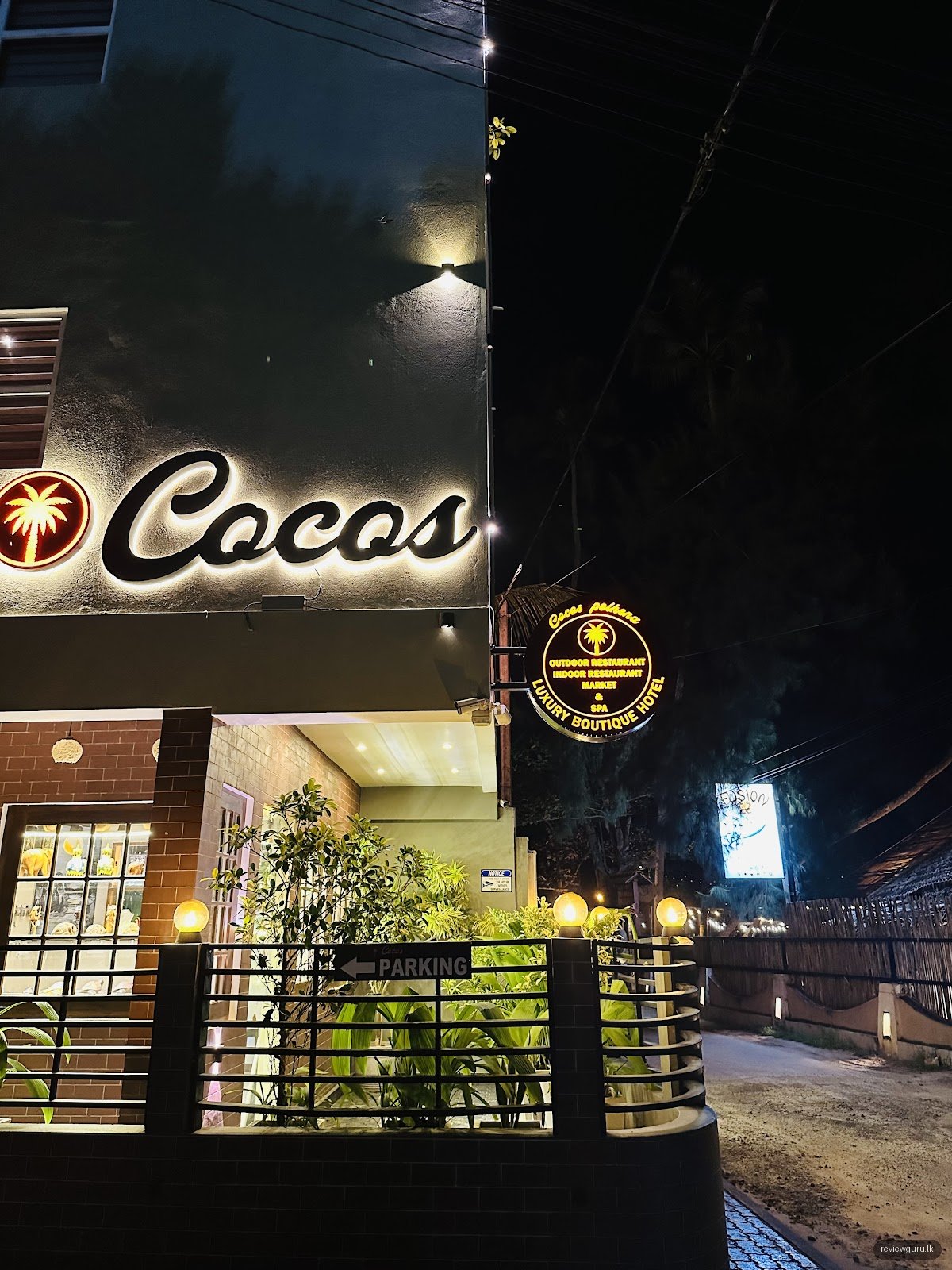 Cocos polhena