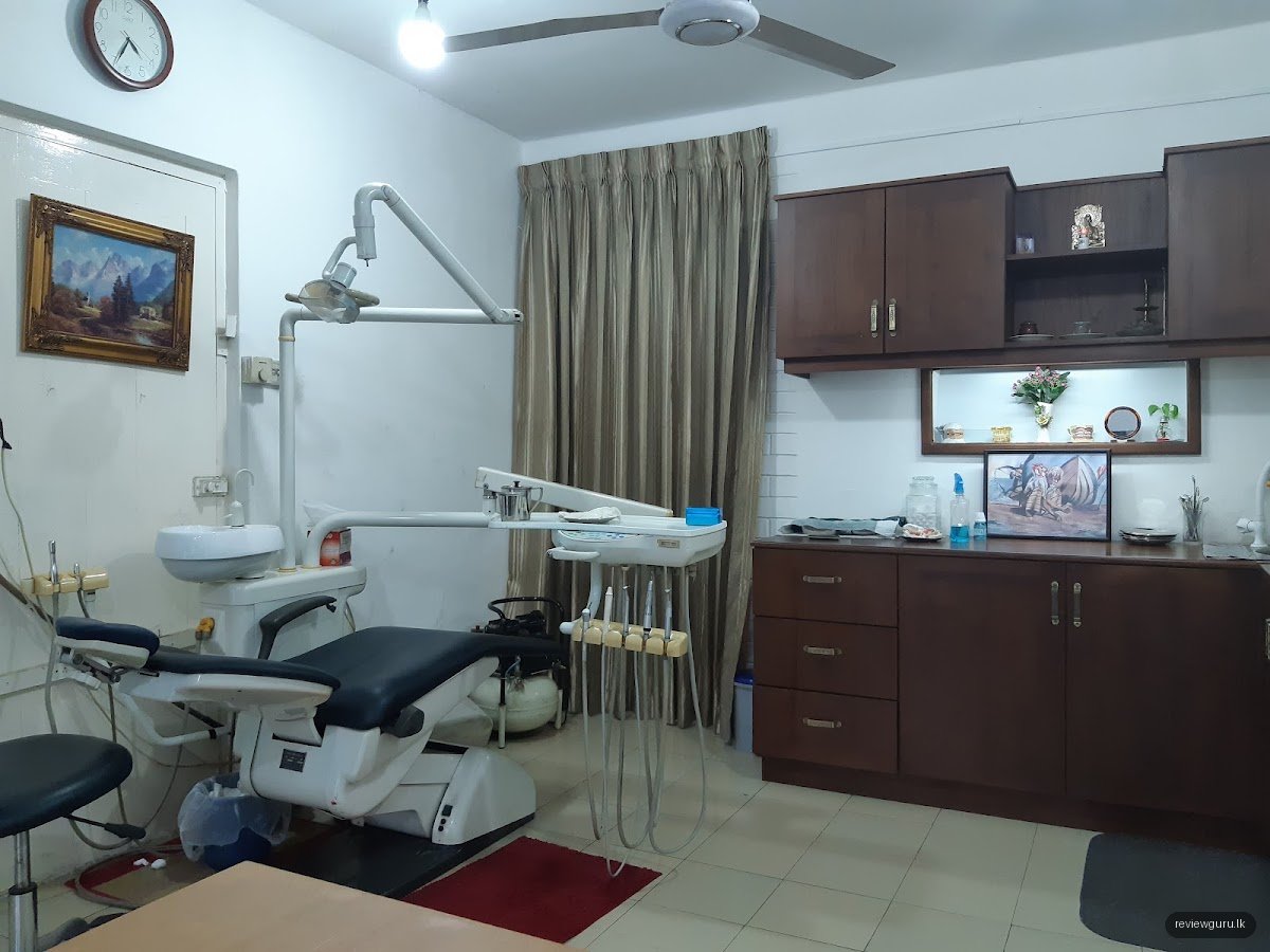 DENTAL SURGERY (Dr. Amith Gunawardena) - Kiribathgoda