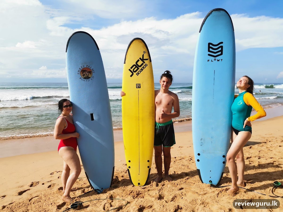 Diluna Surf School, Hikkaduwa / Сёрфшкола / Инструктор по серфингу