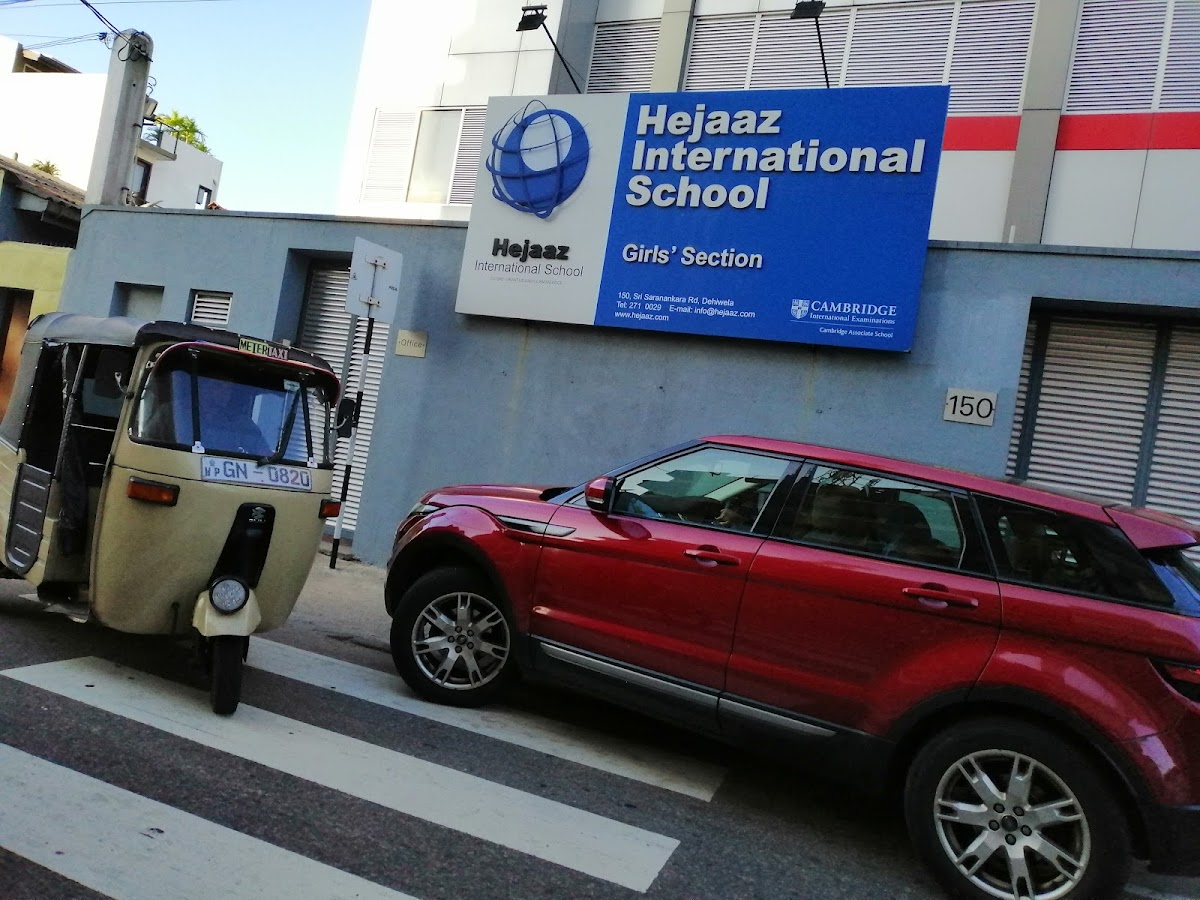 Hejaaz International School, Senior Girls Section