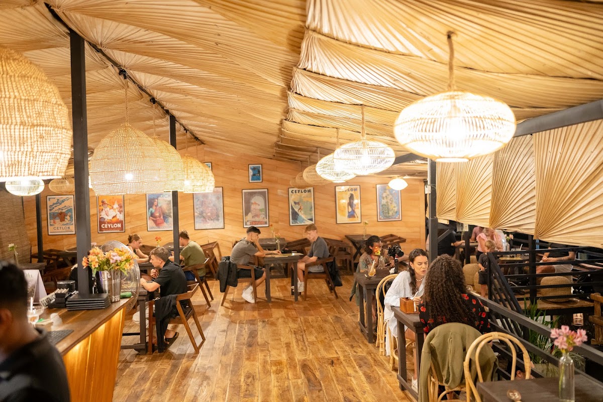 Hideout Lounge