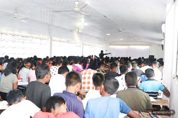 Jayani Higher Education Centre Negombo