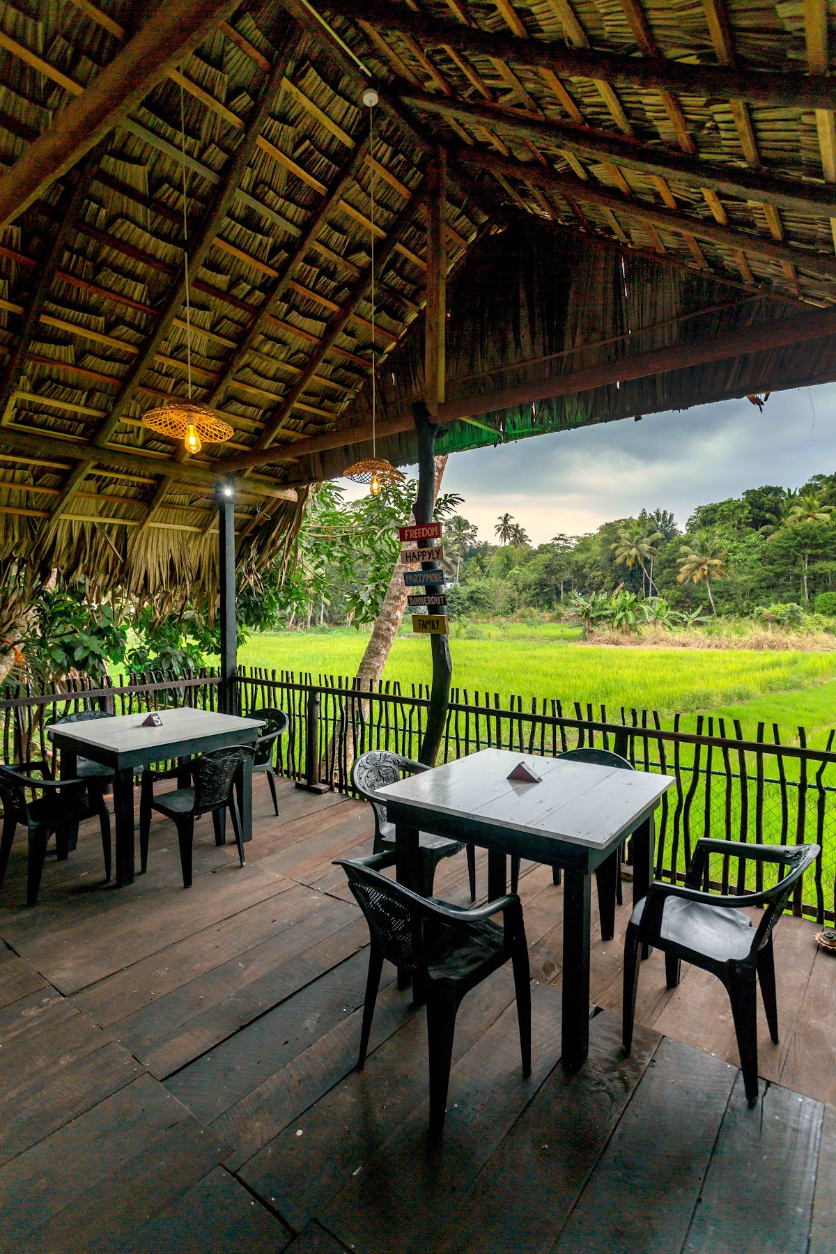 Kumbuka family restaurant