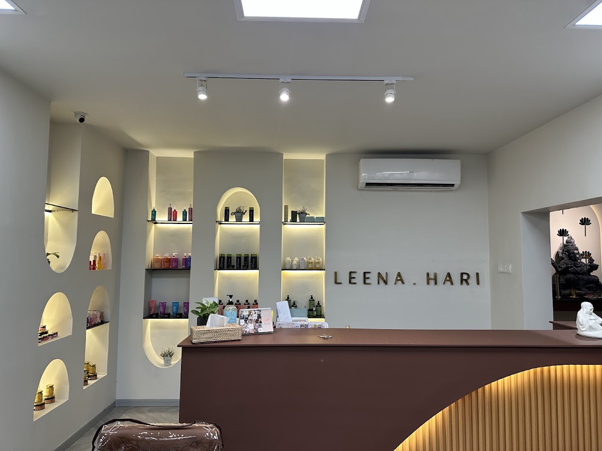 Leena Hari studio