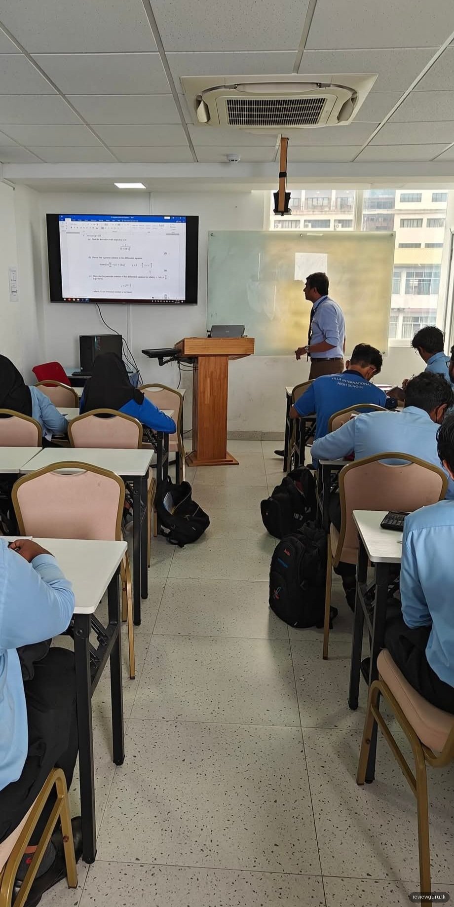 Malcolm Fernando Academy of Mathematics IGCSE / IAL