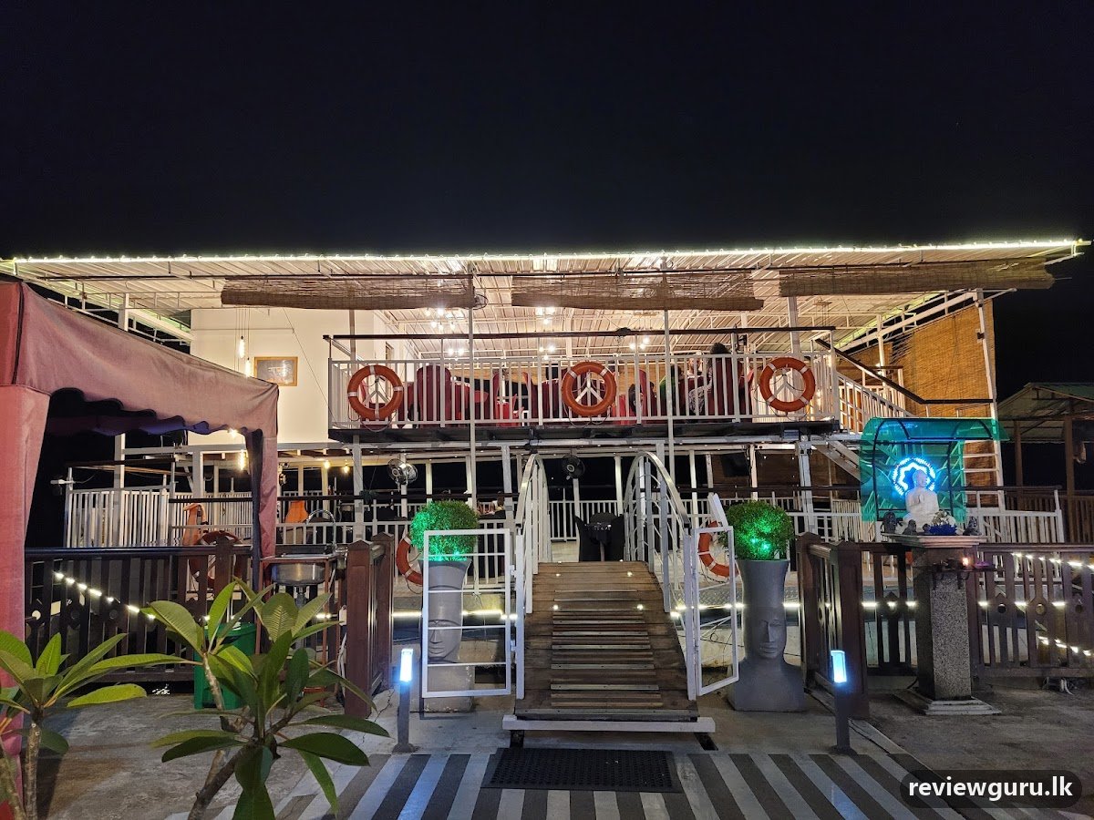 Mar- Coop River Restaurant