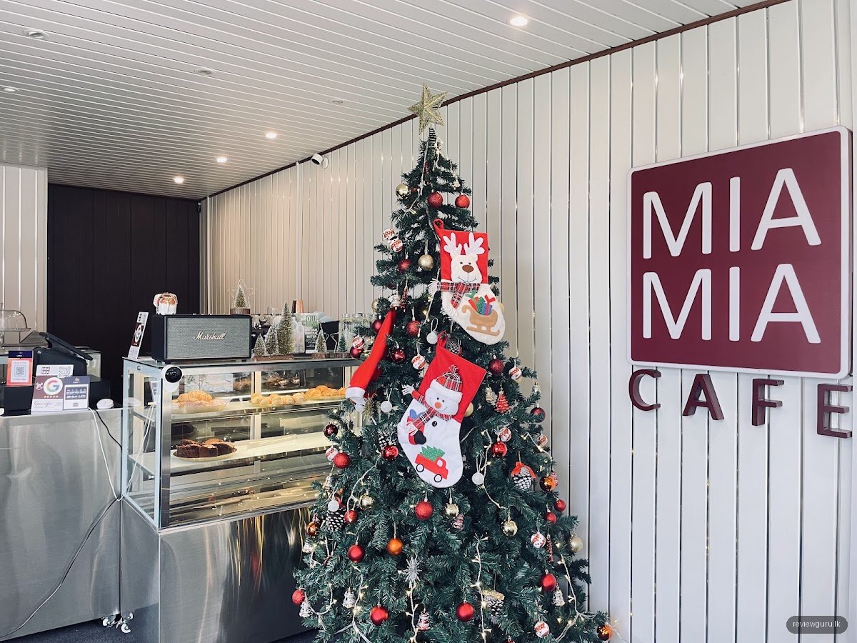 MIA MIA CAFE KATHARAGAMA