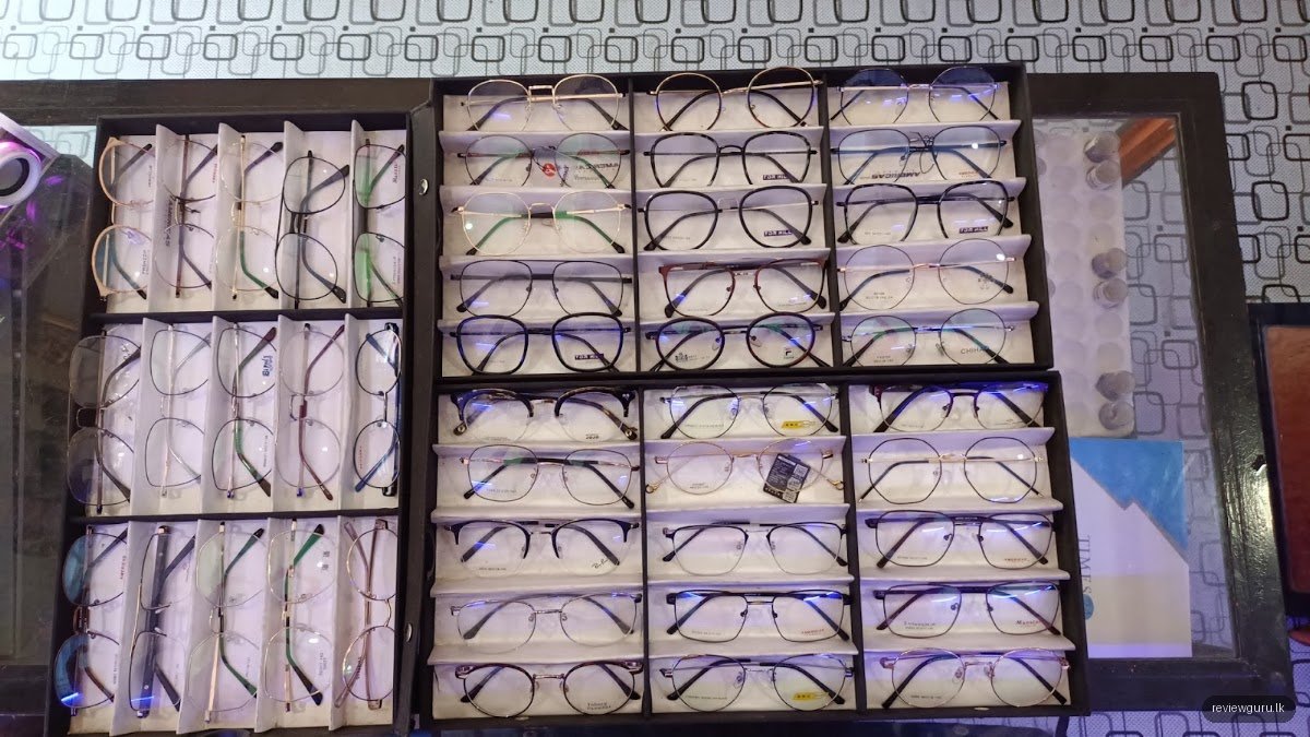 Morais opticals