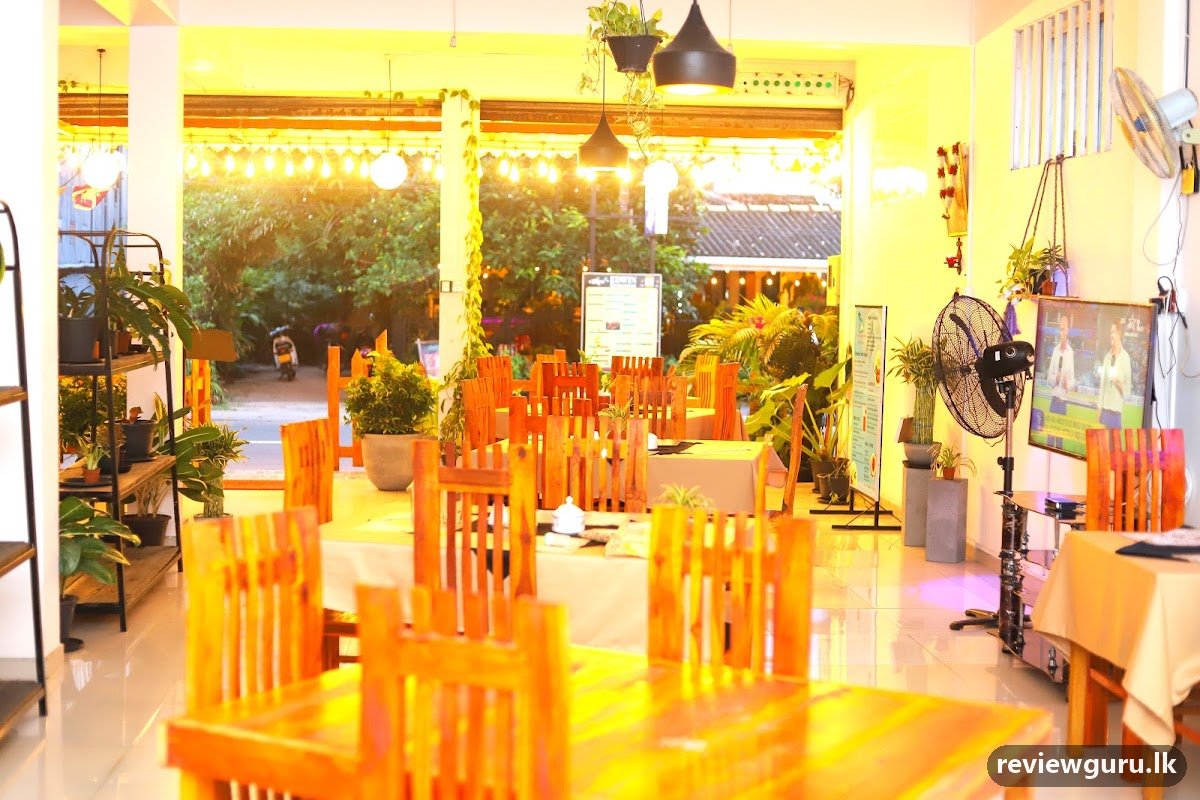 Negombo Restaurant - New Royal Hub