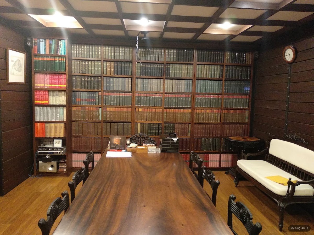 Nithi Murugesu & Associates