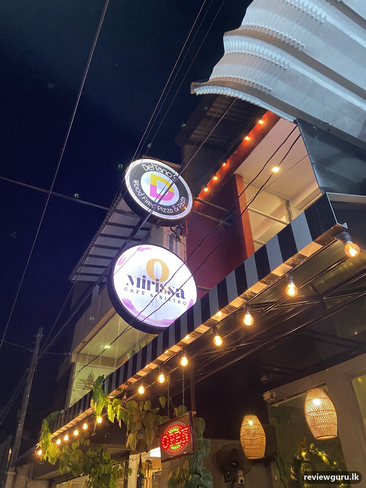 O Mirissa Cafe and Bistro