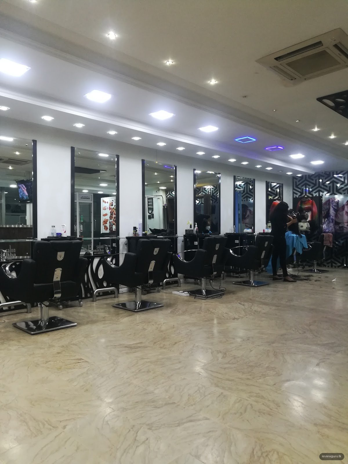 Salon Bonitha