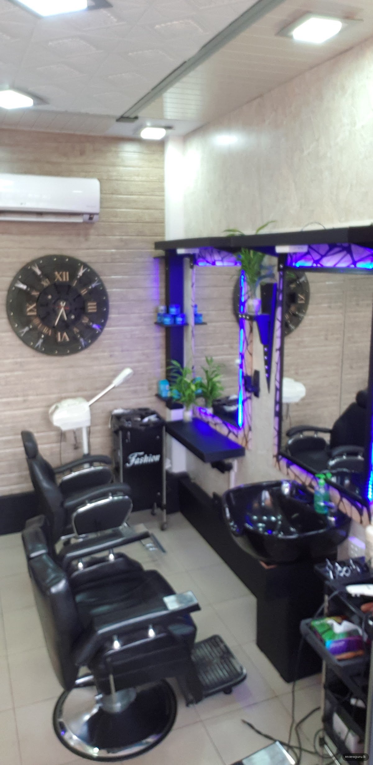 Salon Infinity