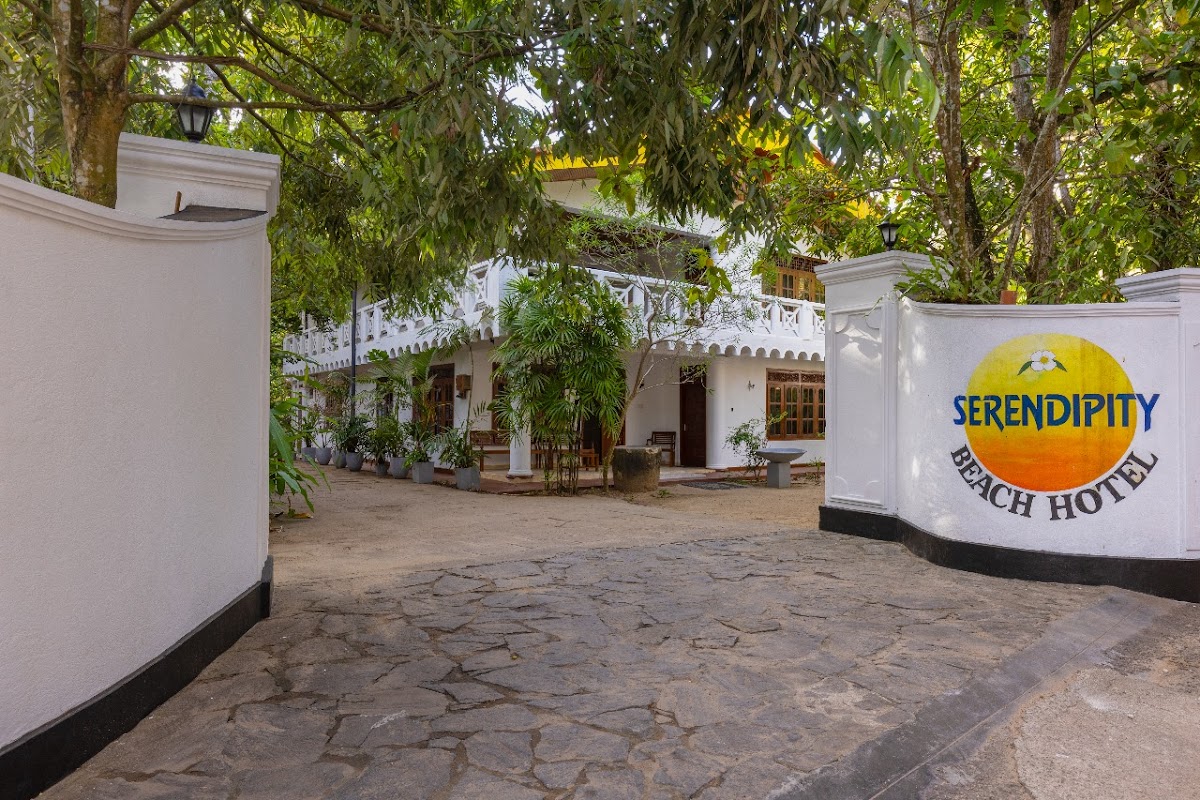 Serendpity Beach Hotel Unawatuna