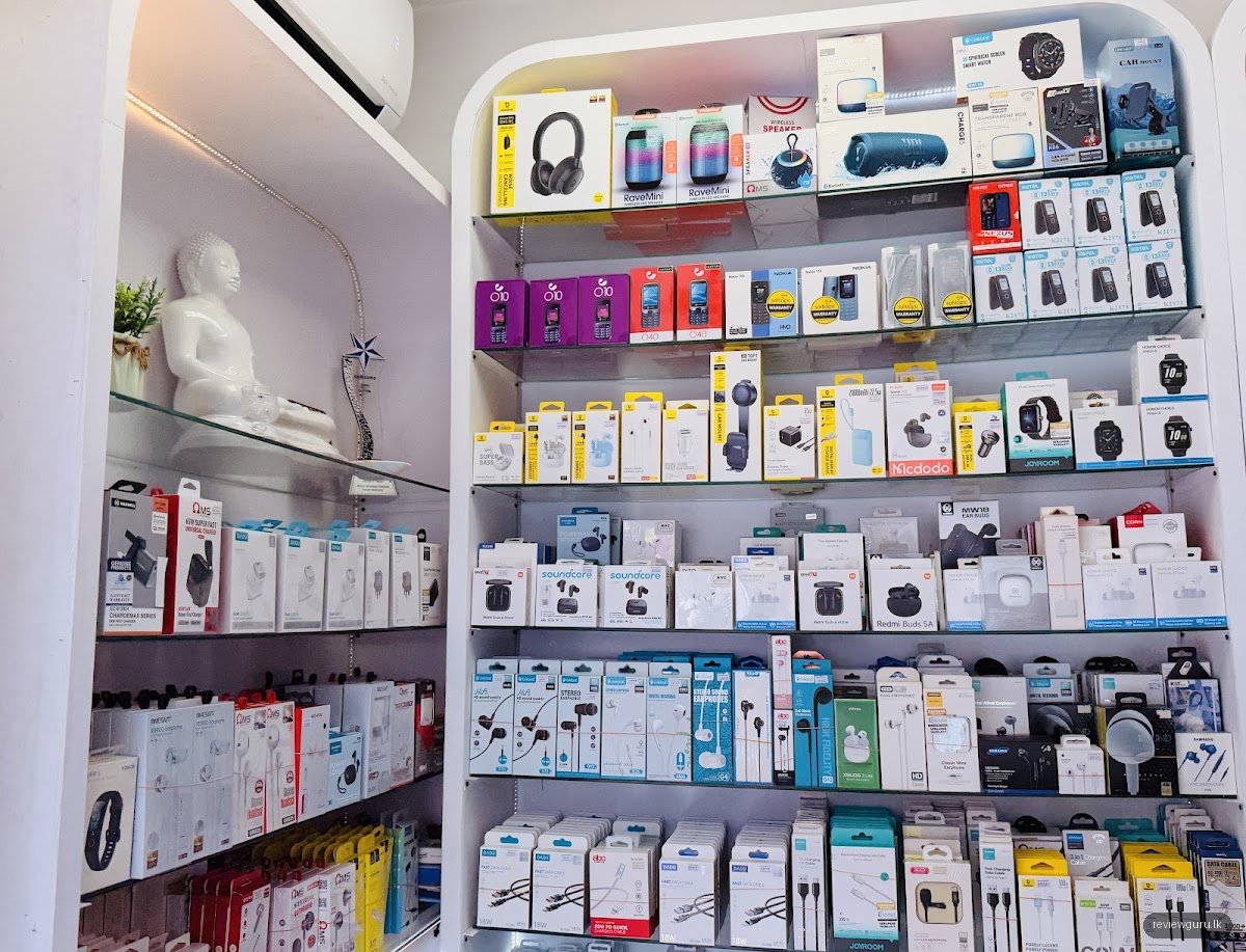 SMART GADGETS.LK