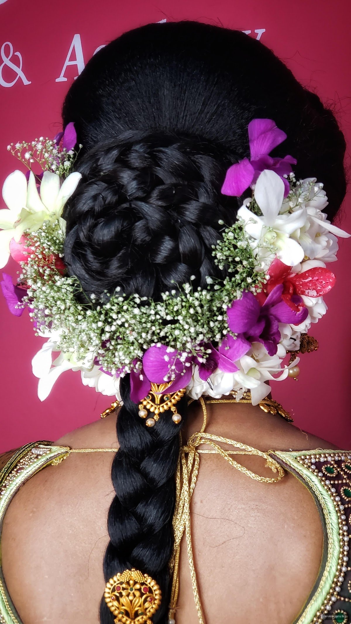 Suluxsana Beauty Care & Academy