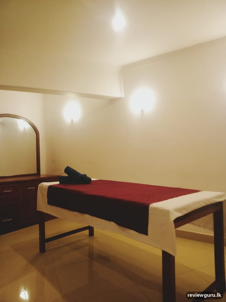 Suwa Asapuwa Spa- Foreign bookings only