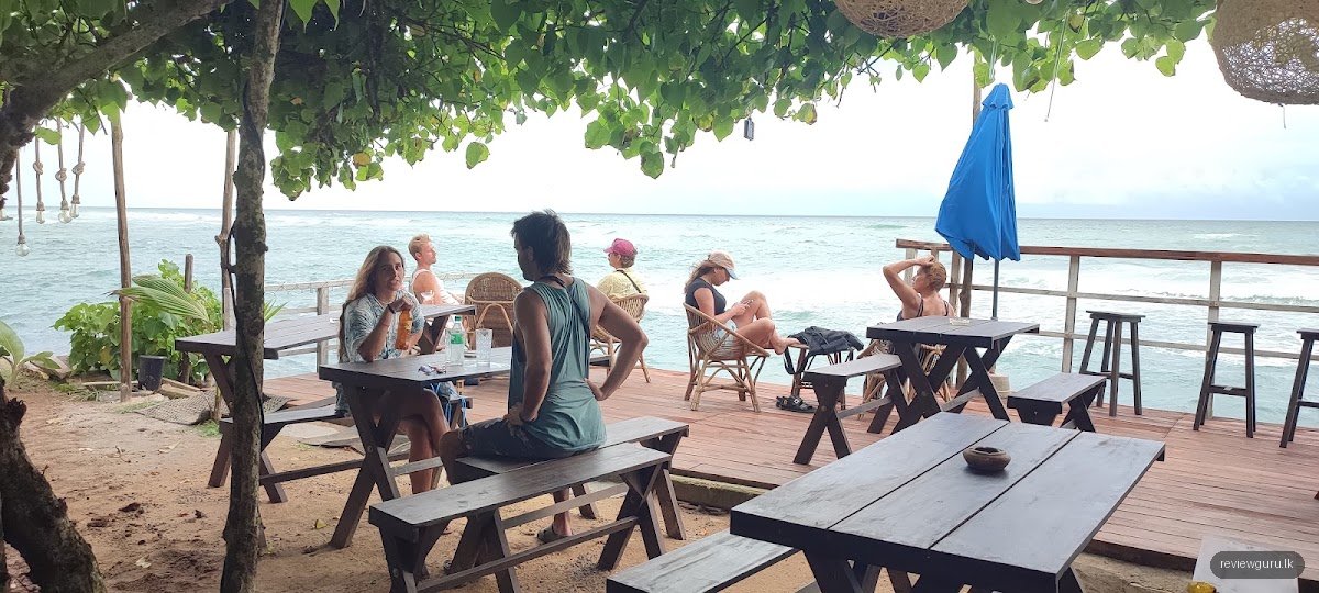 Tara Beach Cafe Ahangama