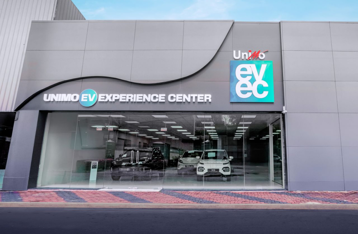 Unimo EV Experience Center