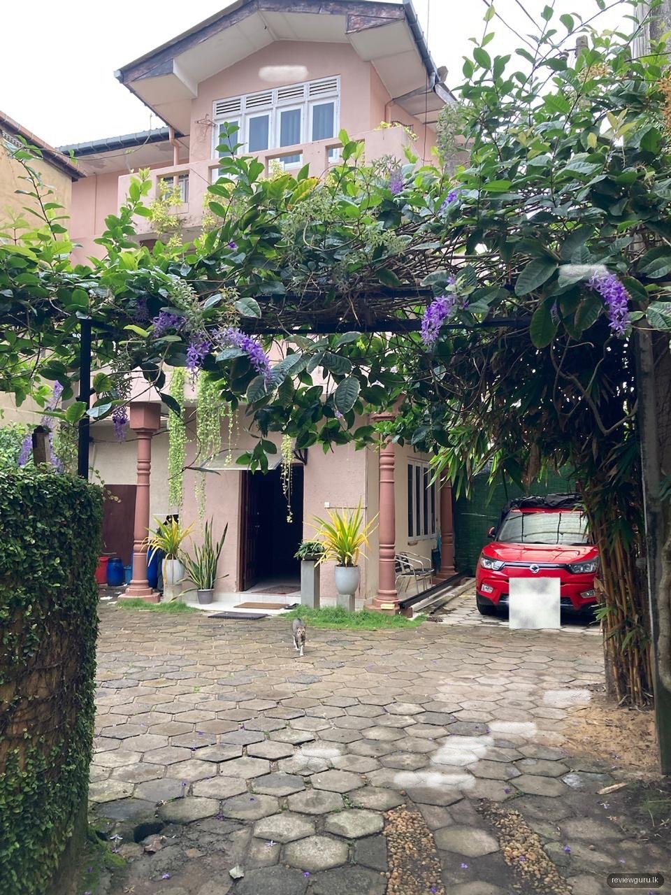Villa 2 Residence