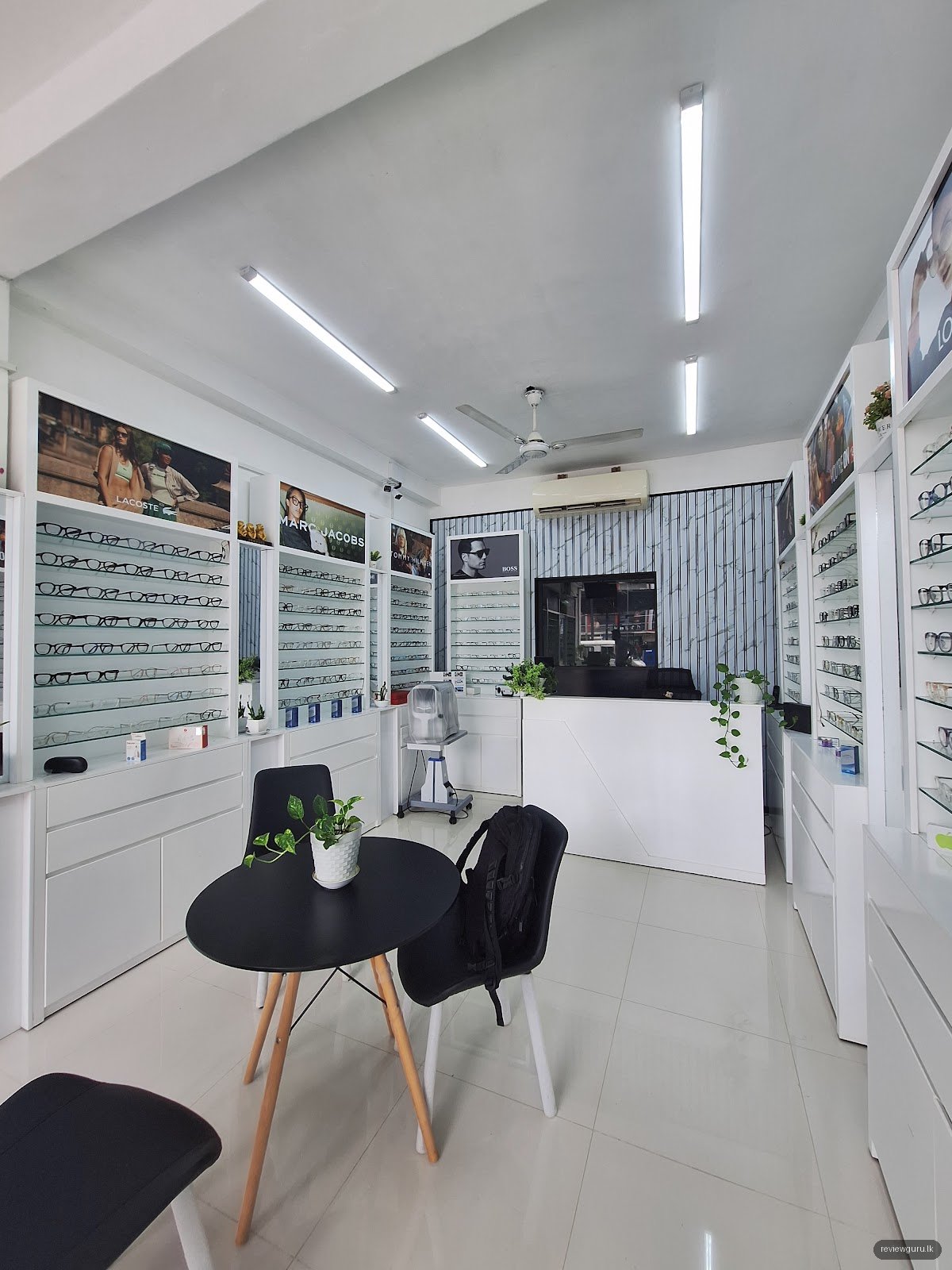 Vision Park Opticians - Nugegoda